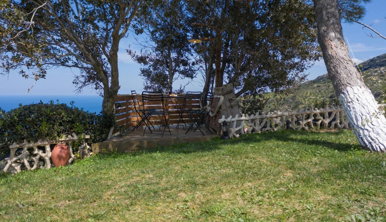 Athor Villa Sitia  Exteriör bild