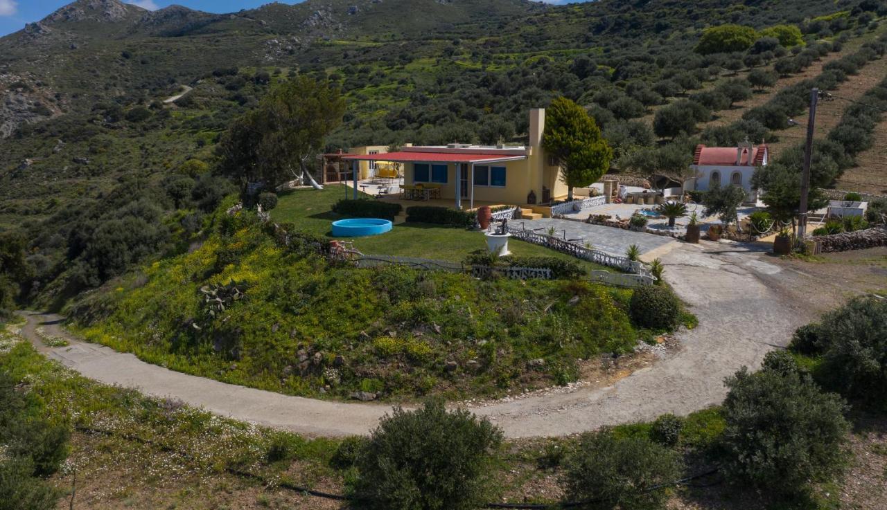 Athor Villa Sitia  Exteriör bild